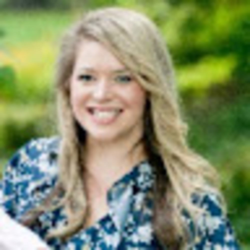 Meet your Posher, Lauren